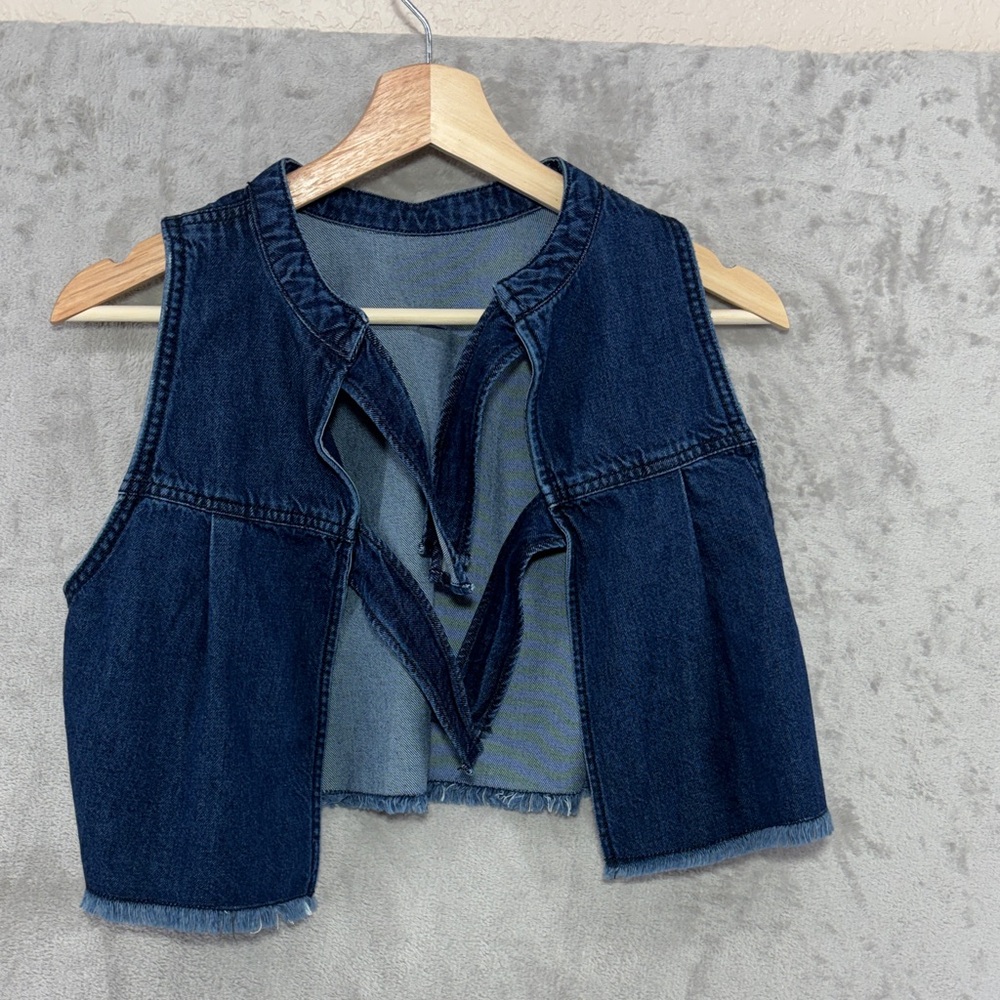 Anthropologie Pilcro Denim Cropped Back Tie Closure Tank Size S - Picture 7 of 9